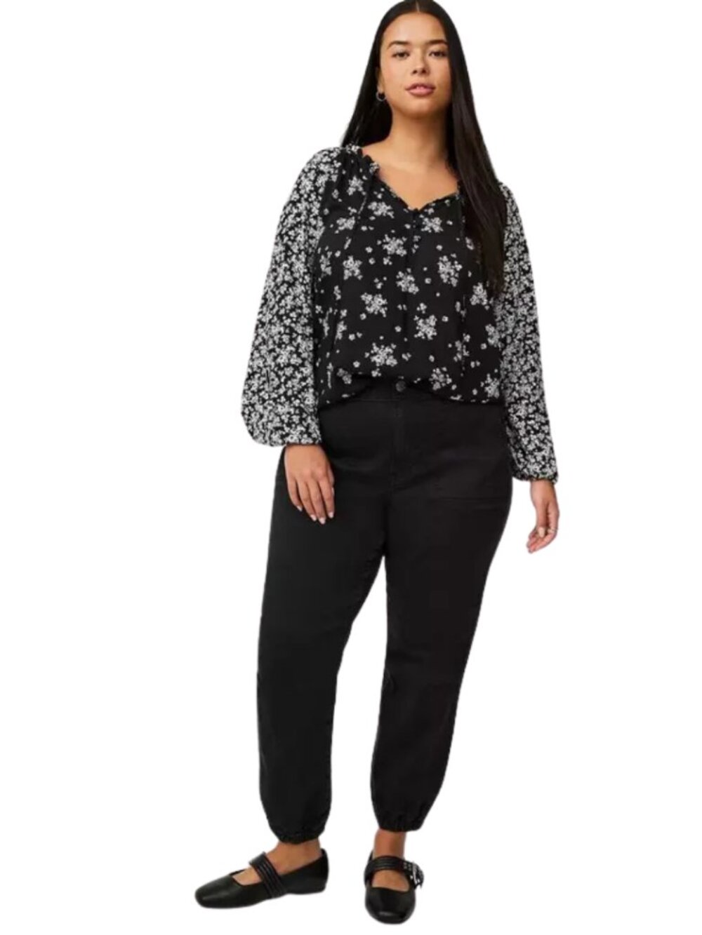 Torrid Size 3 Black and White Ditsy Floral Peasant Top